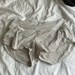 Lululemon LR Speed Shorts. Sz. 6